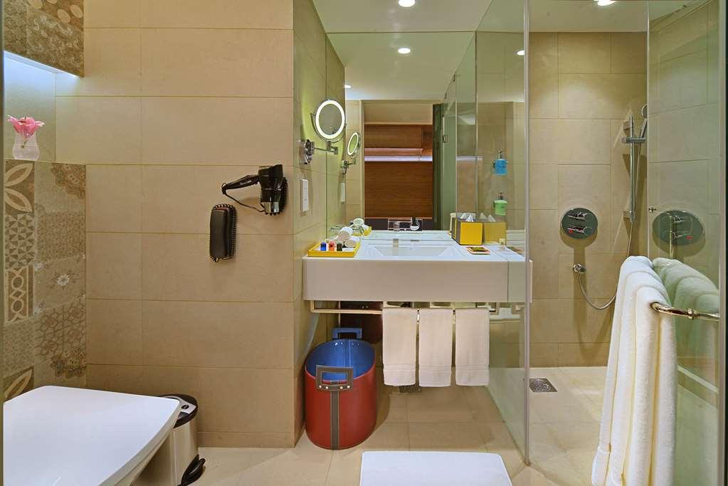 Radisson Center Hotel Bangalore