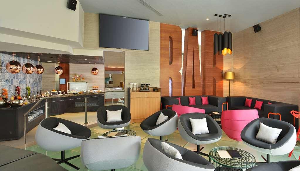 Radisson Center Hotel *