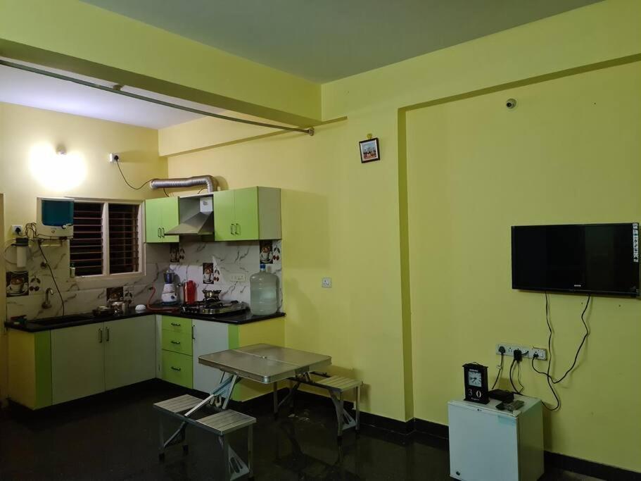 Apartment Saashivnest Homestay Bangalore