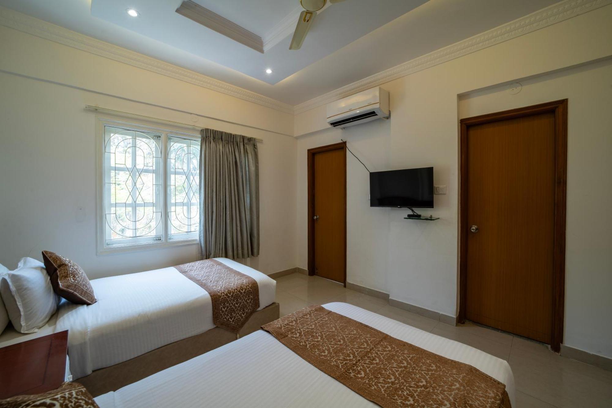 Hyde Park Hotel Bangalore