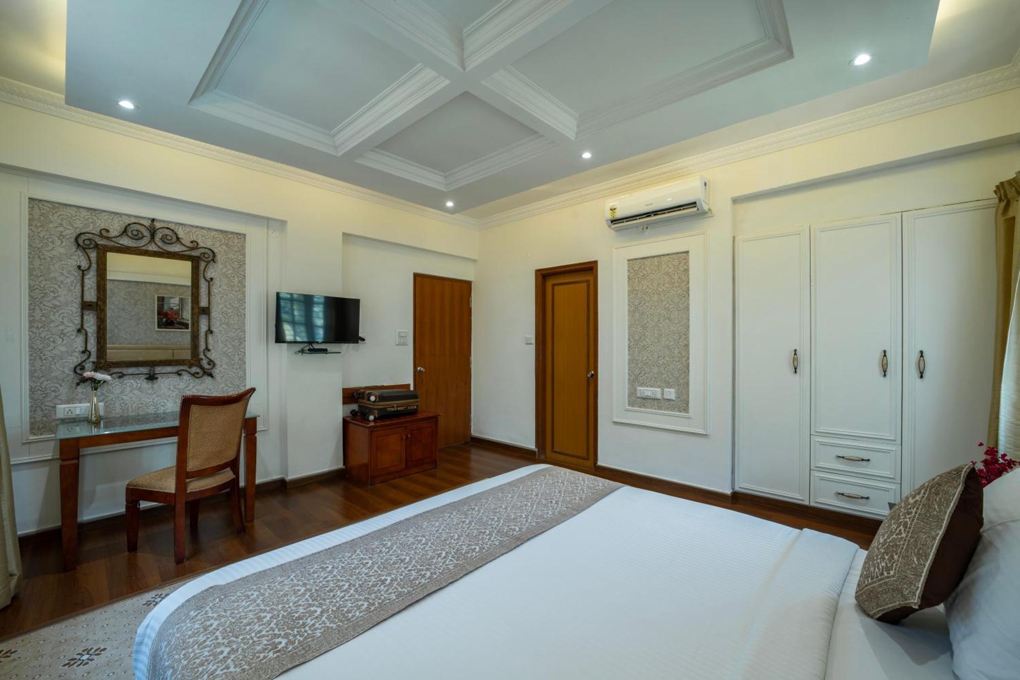 Hotel Hyde Park