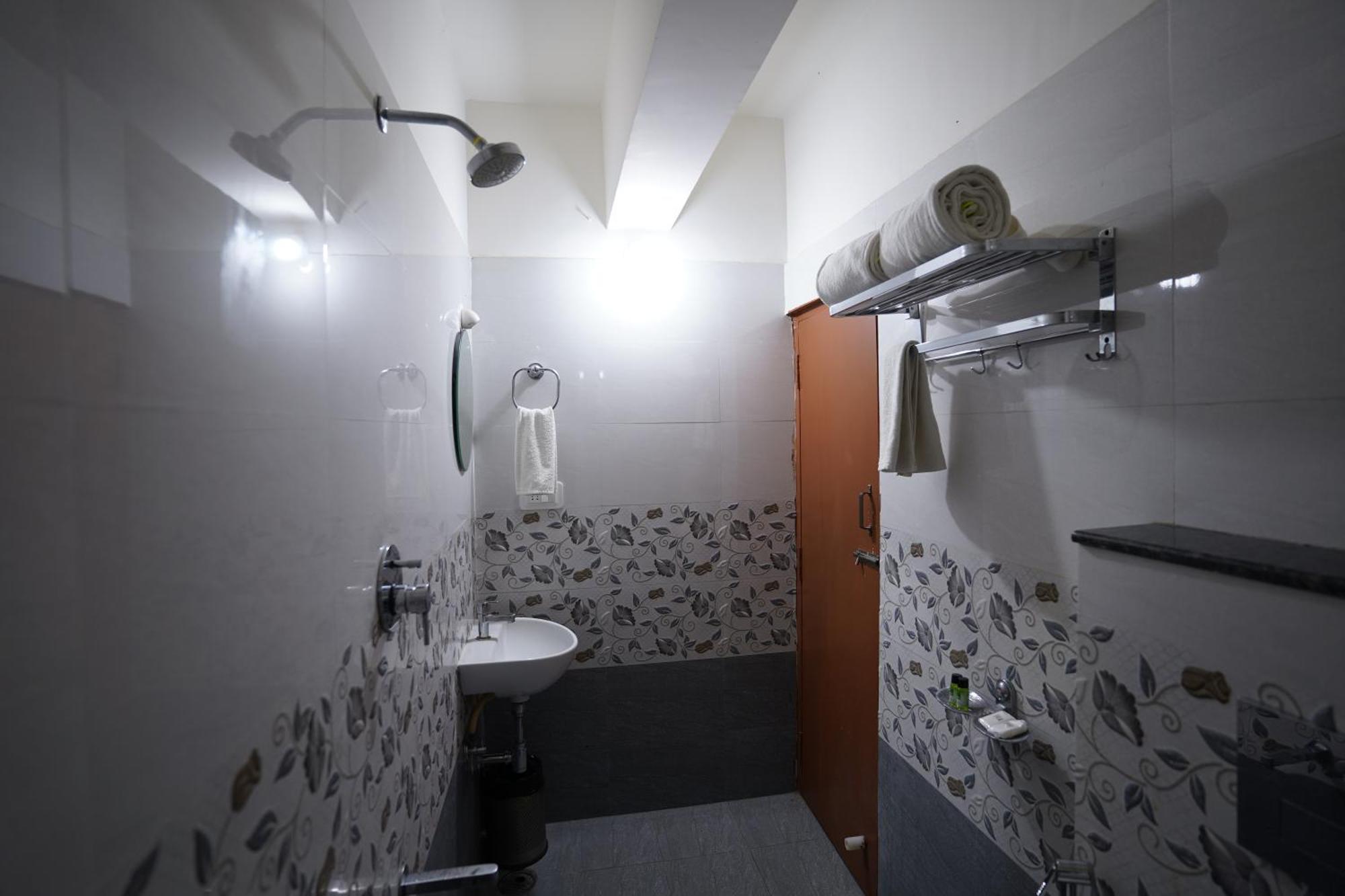 Sai Manyata Inn, Near Manyata Tech Park * Bangalore