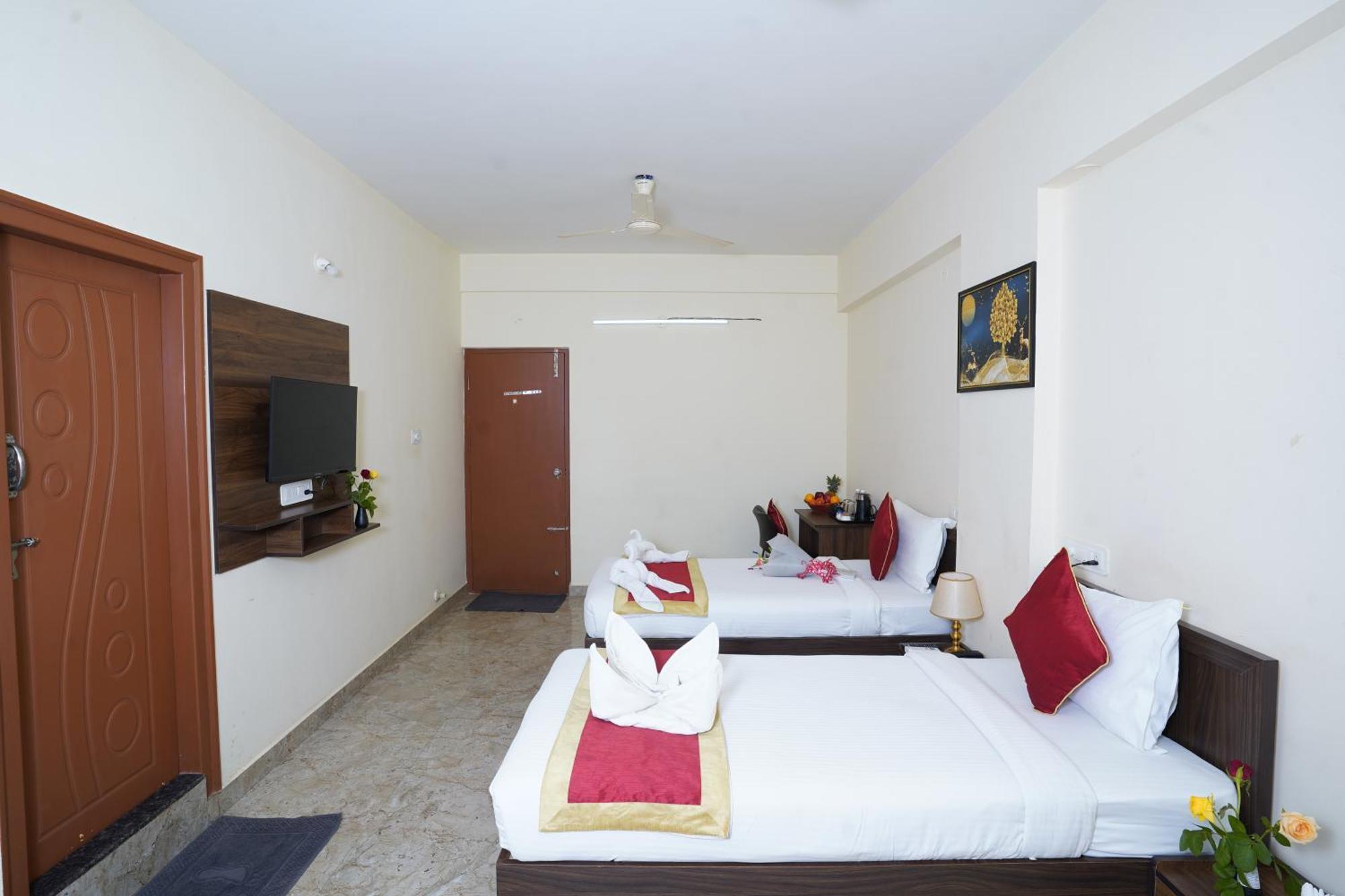 Sai Manyata Inn, Near Manyata Tech Park Hostel Bangalore