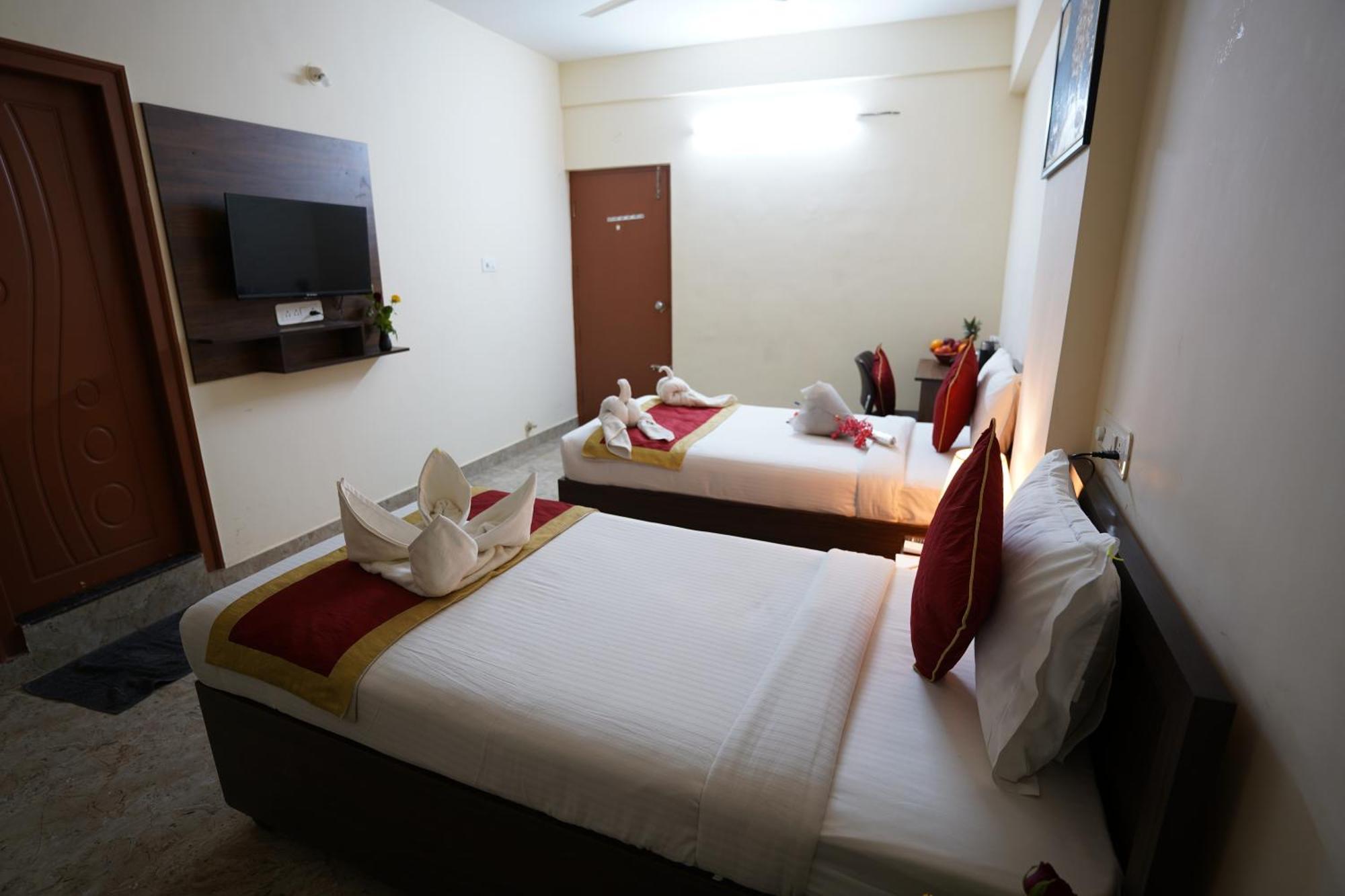 Hostel Sai Manyata Inn, Near Manyata Tech Park