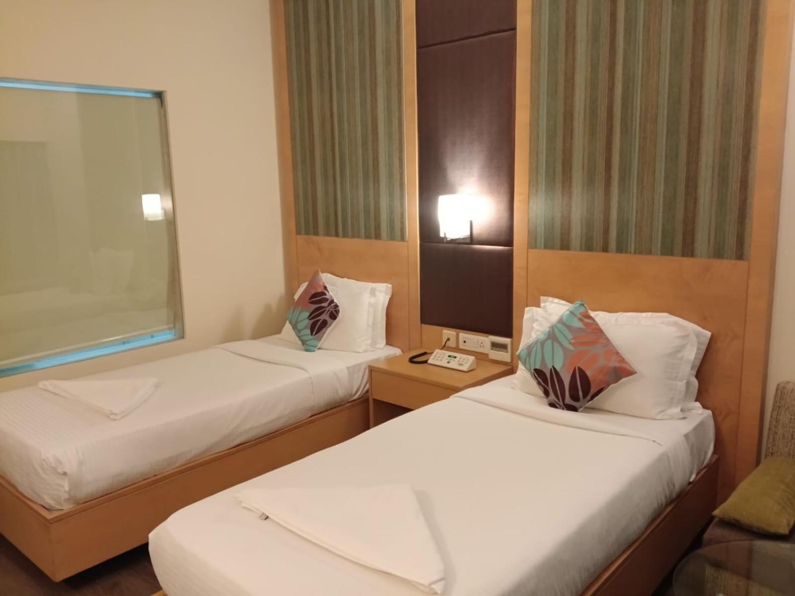 Hotel The Luxant