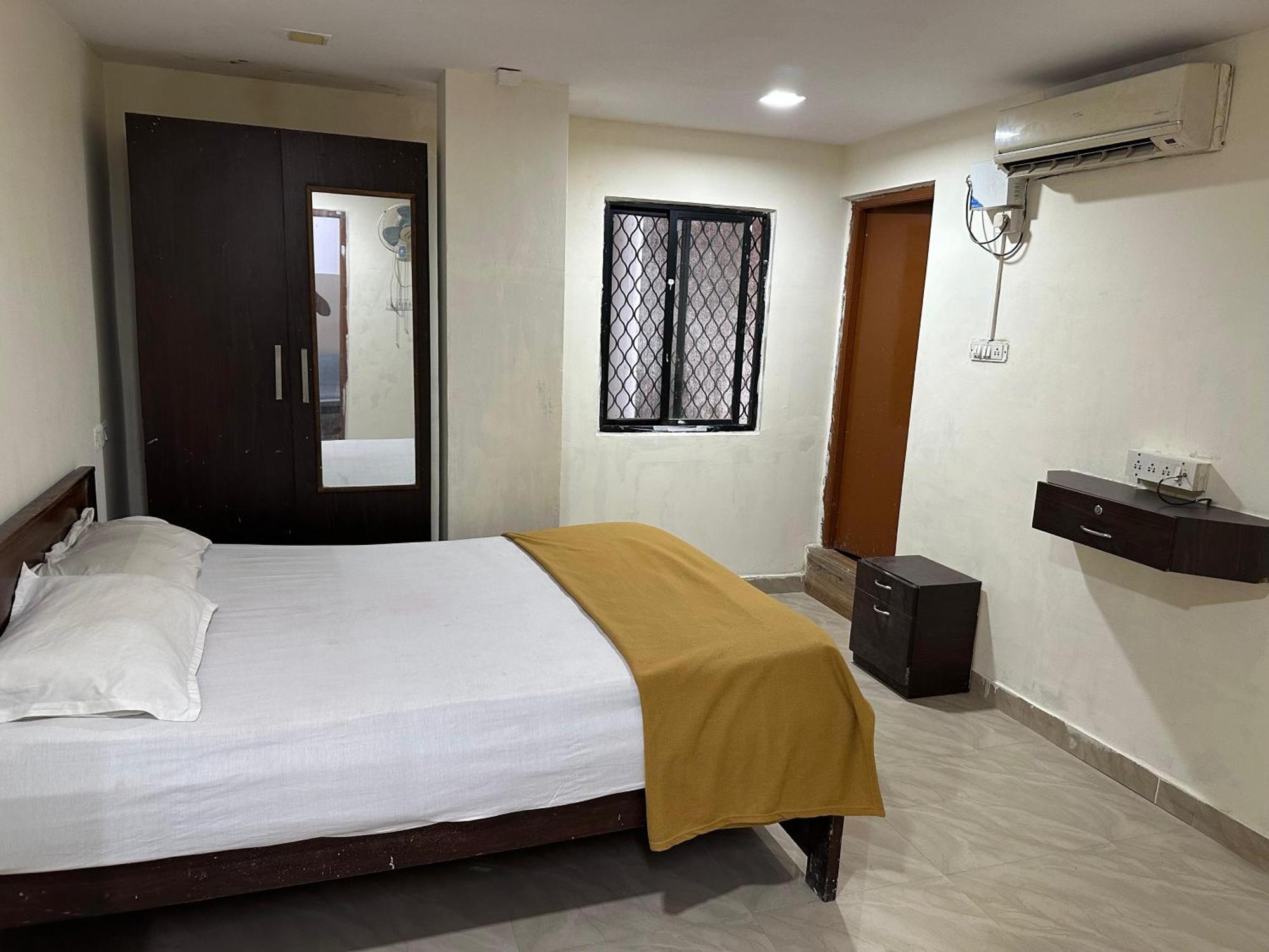 Hotel Kings Gateway 3*