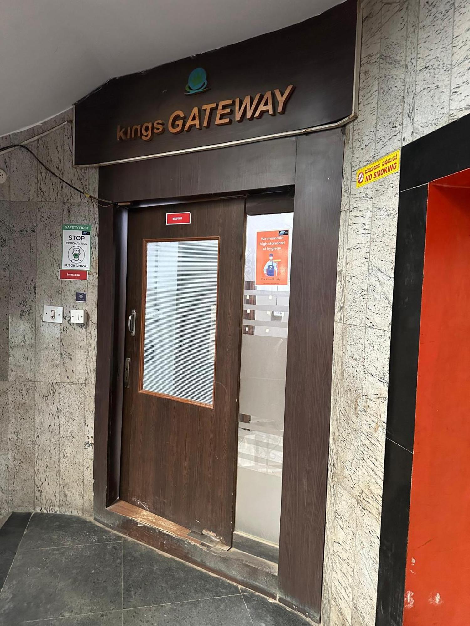 Hotel Kings Gateway 3*