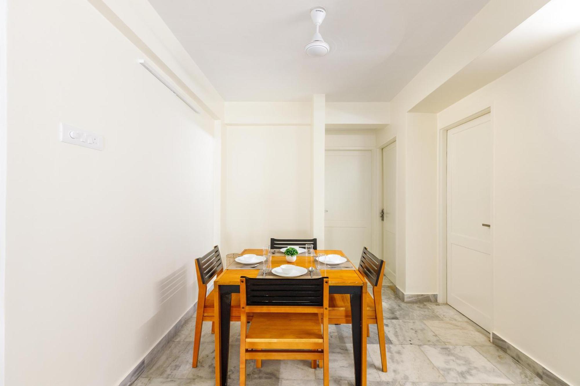 Crystal Edge By Red Oliveoff Mg Road Bangalore