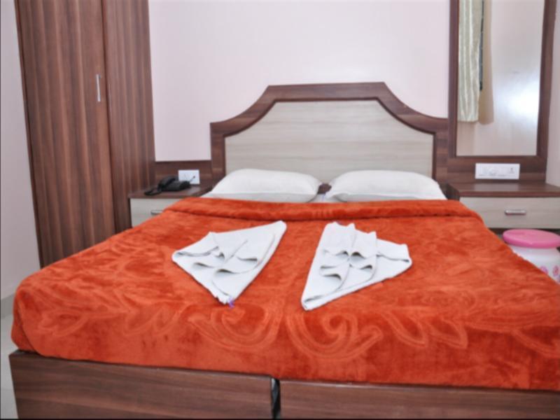 Sri Shambhavi Comforts Hotel 2*