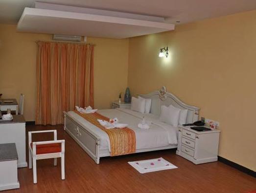 Golden Cascade 3* Bangalore