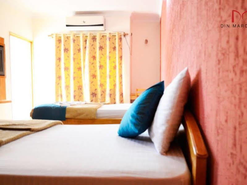 Hotel Bluemoon Log-Inn Bangalore