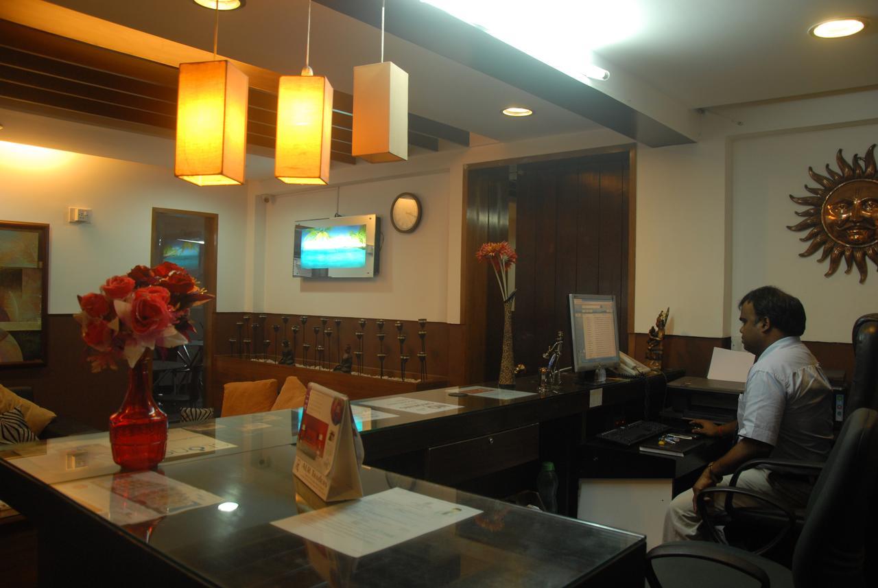 Shamrock Groove Boutique Hotel 3*