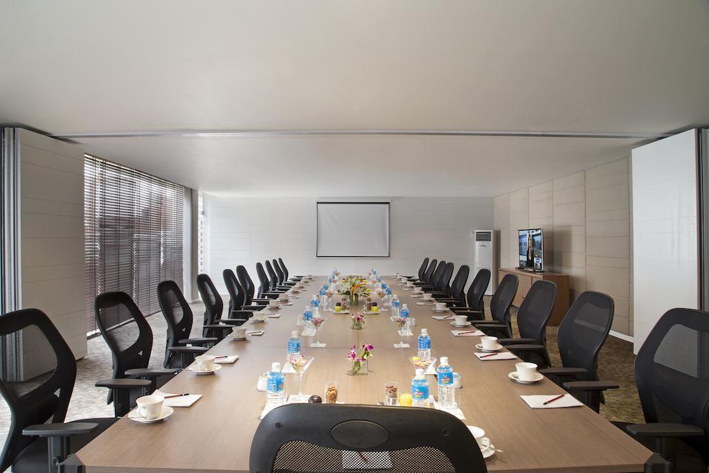 Hotel Oakwood Whitefield Bangalore