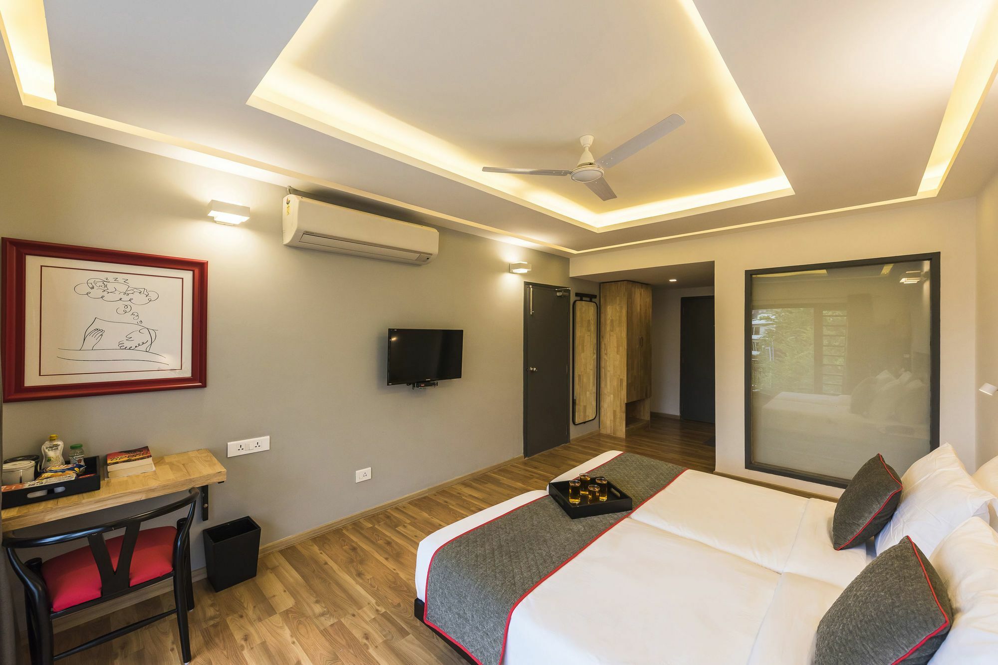 Hotel Oyo Townhouse 014 Mg Road Bangalore