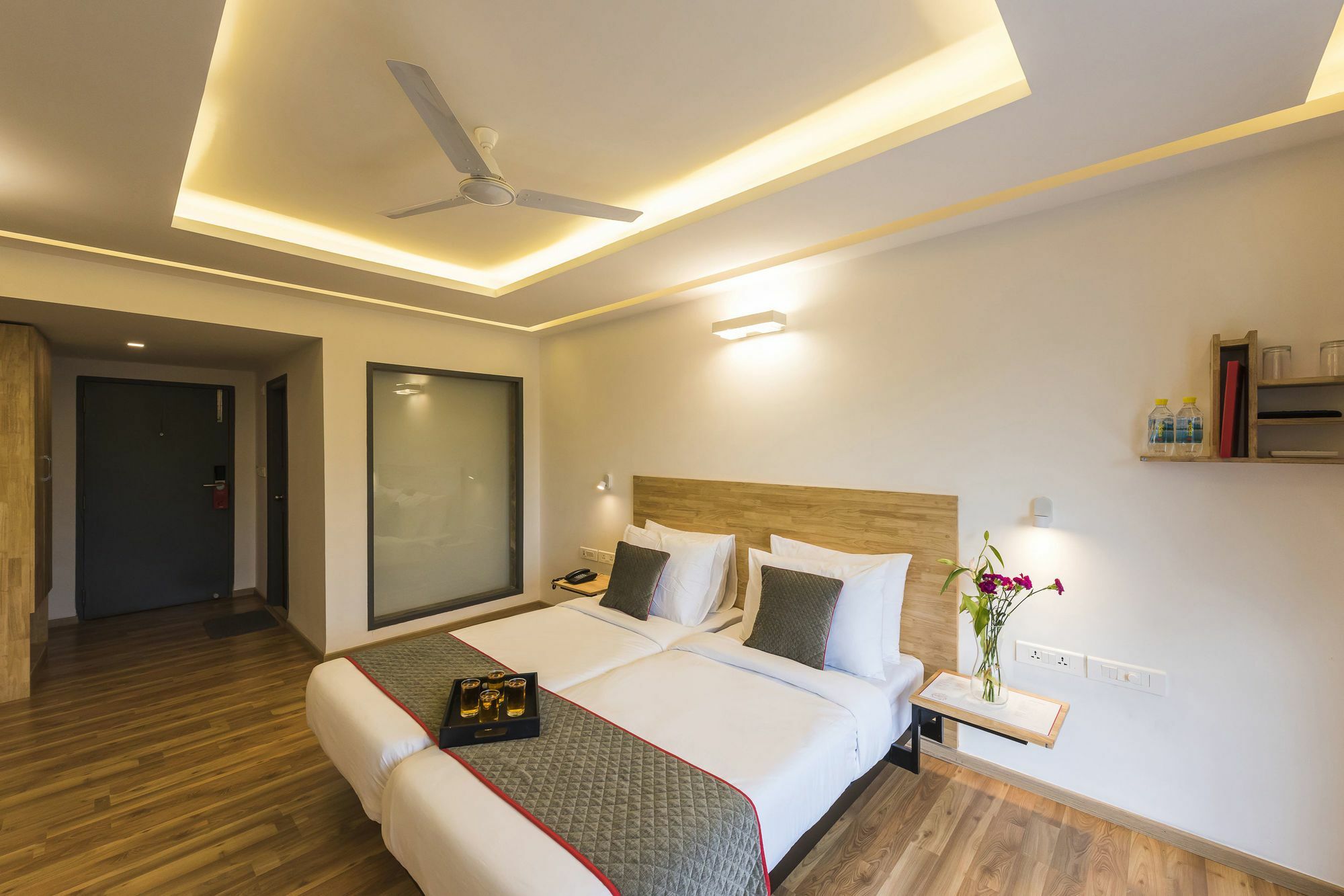 Hotel Oyo Townhouse 014 Mg Road Bangalore