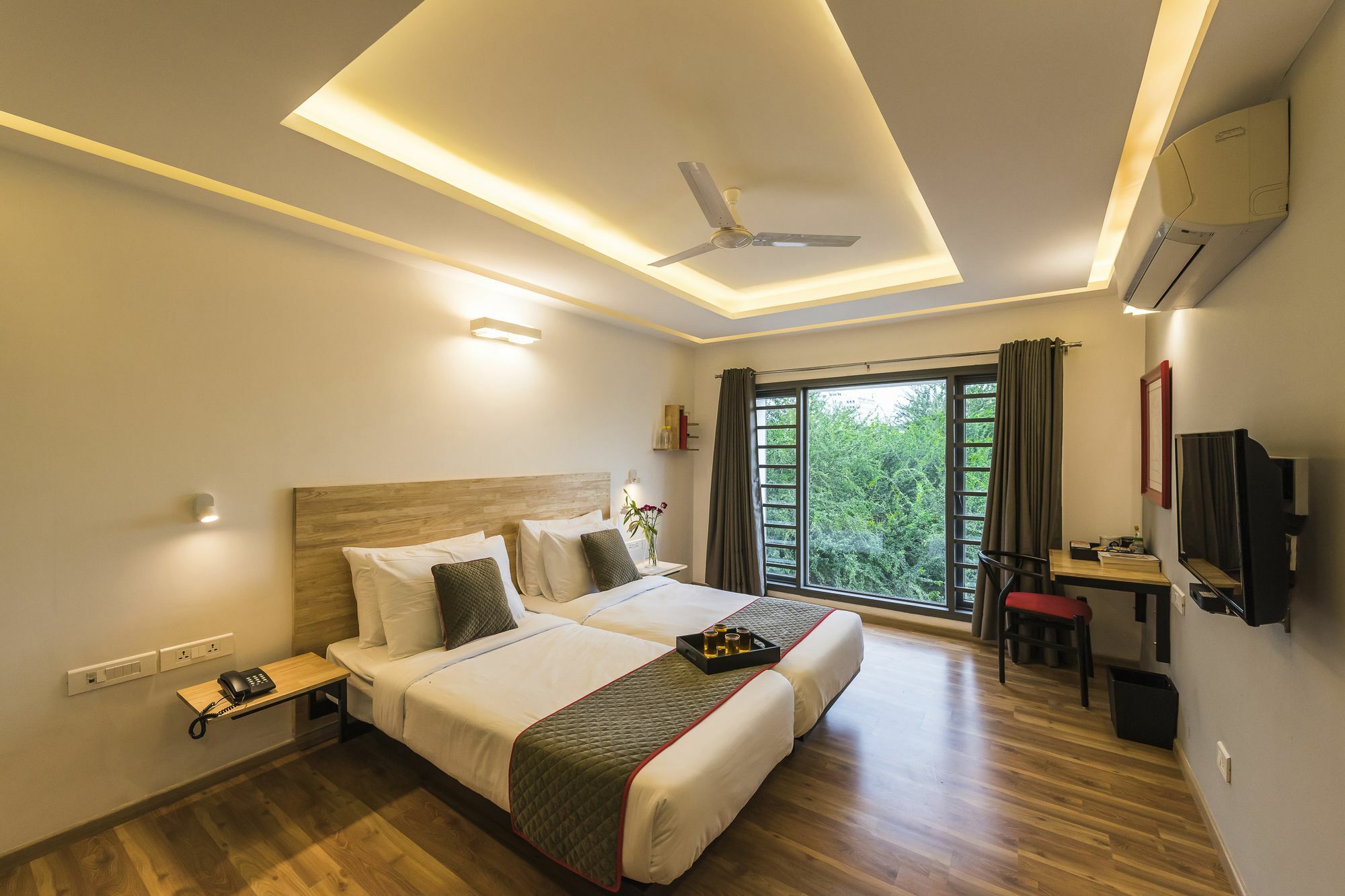 Oyo Townhouse 014 Mg Road Hotel