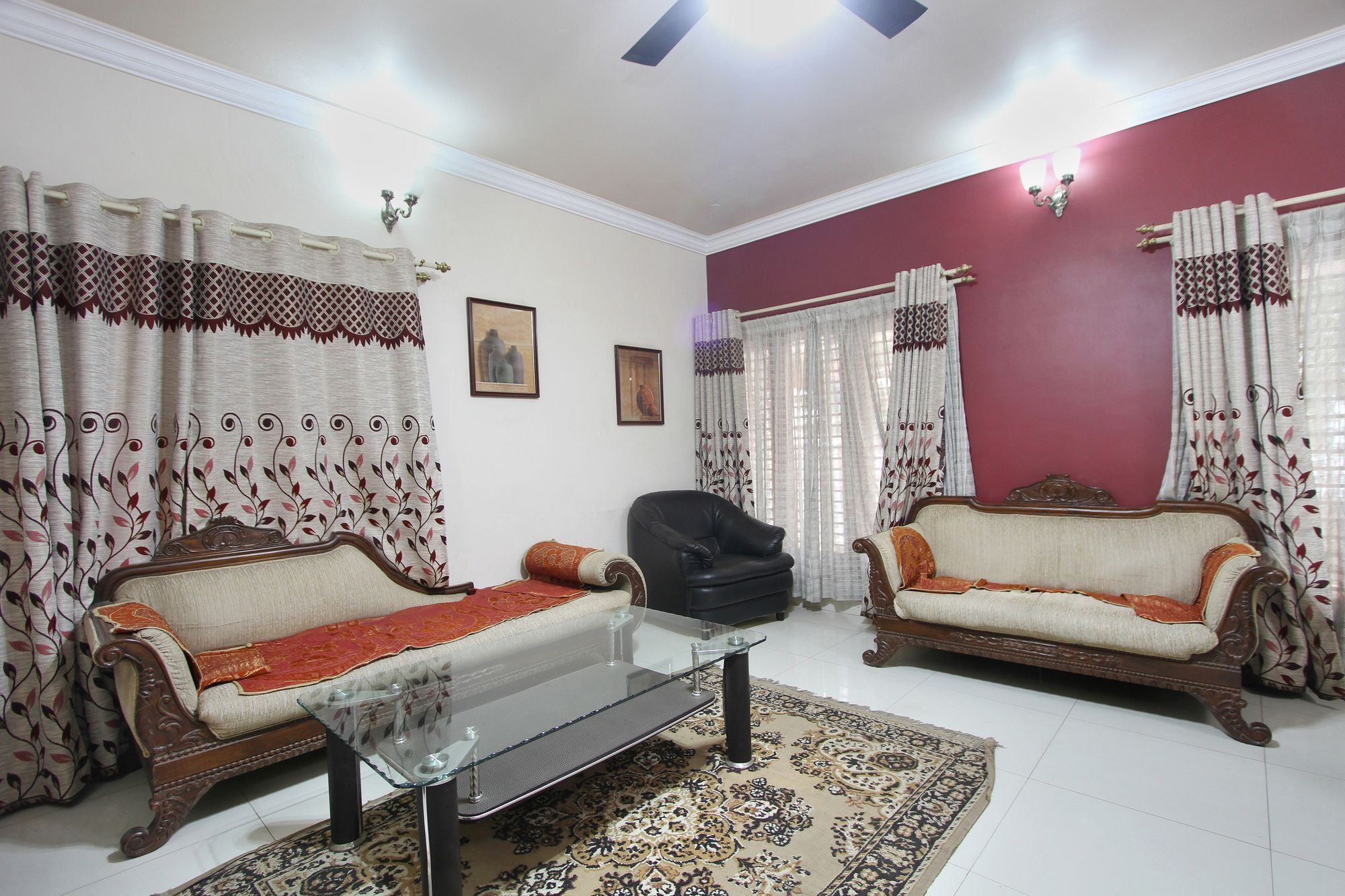 Oyo 7339 Nandhana Vista Hotel