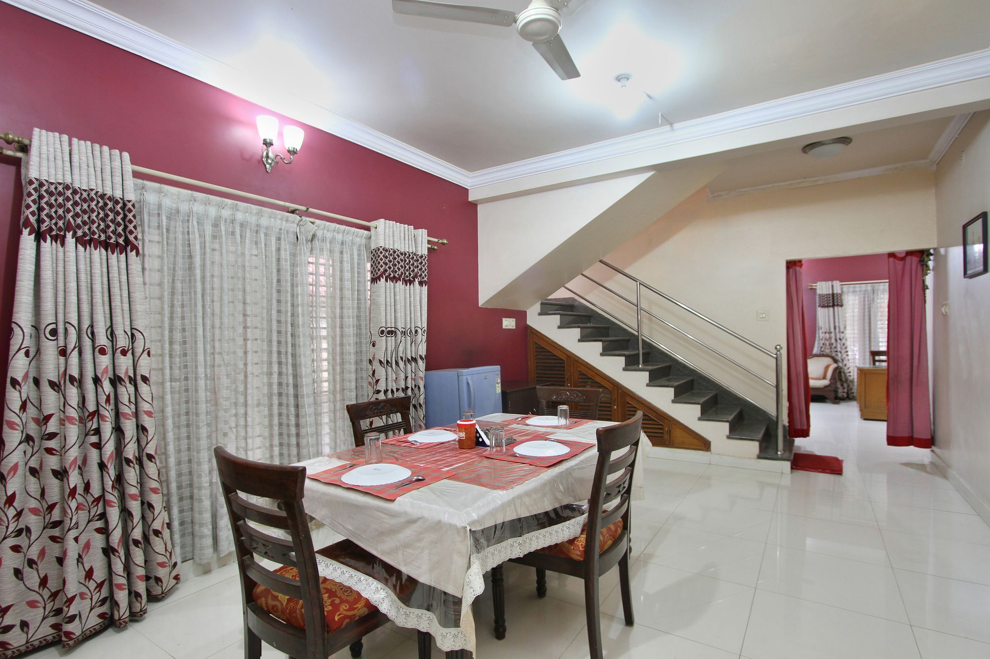 Oyo 7339 Nandhana Vista Hotel 3*