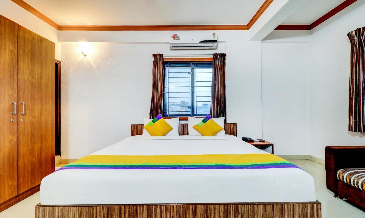 Hotel Treebo Trip Pride Homes Aces Layout 3*