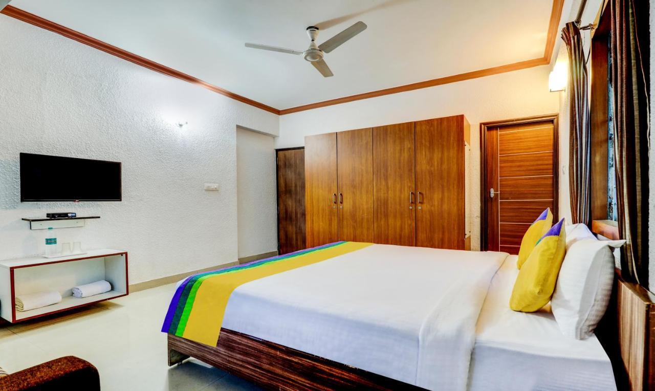 Hotel Treebo Trip Pride Homes Aces Layout 3*