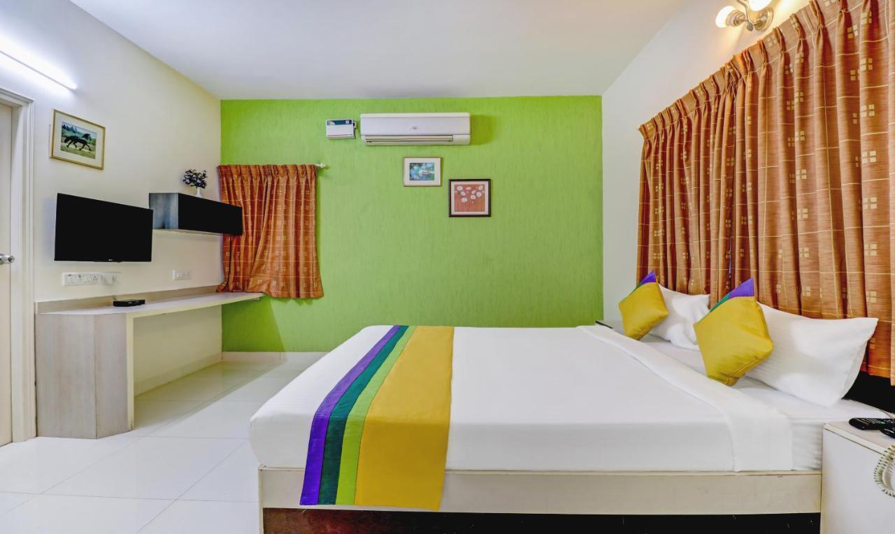Hotel Treebo Trip Fern Leaf 3*