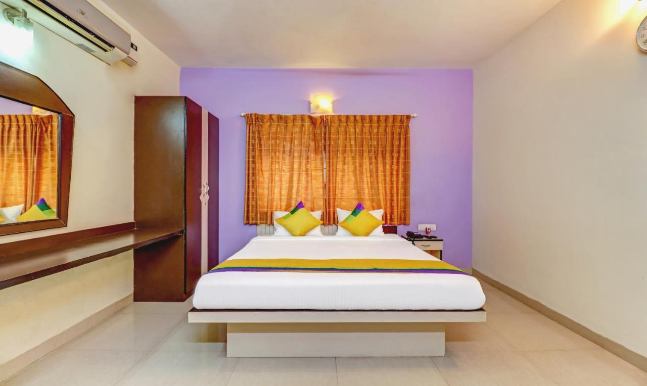 Hotel Treebo Trip Fern Leaf 3*