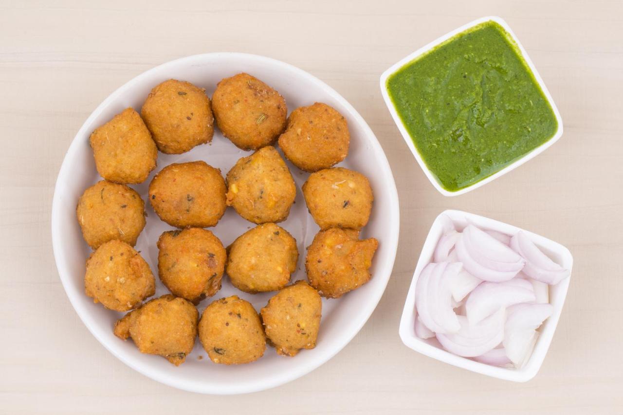 Oyo Flagship 70582 J Puneeth And Lodging Bangalore